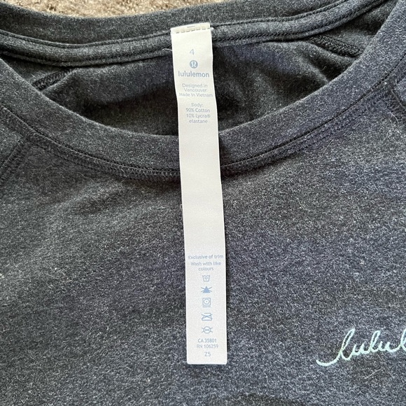 Grey lululemon sweater - Picture 2 of 3